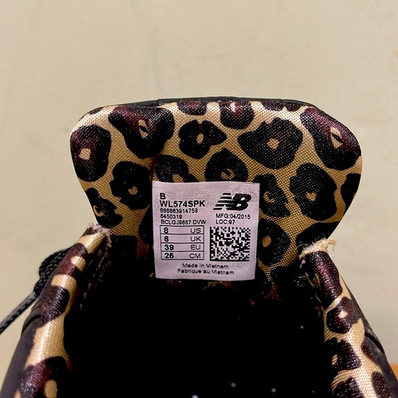 New Balance 574 Running Shoe Black Leopard Print WL574SPK Women Size US 8 - Picture 10 of 10